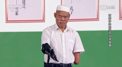 AI實現(xiàn)殘疾教師夢想，少兒編程保證人才儲備
