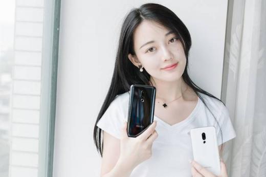 看完這些評(píng)論，我終于知道魅族16th為何能在京東收獲99.41%好評(píng)率了