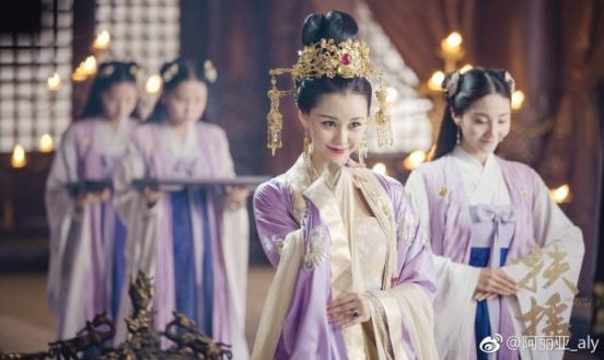 《扶搖》“壞女人”阿麗亞玩轉(zhuǎn)花樣自拍，華為nova3海報(bào)級(jí)自拍功不可沒(méi)