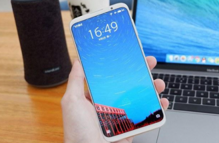 這屆iPhone真的不行了 現(xiàn)在還不如買個(gè)魅族16th劃算？
