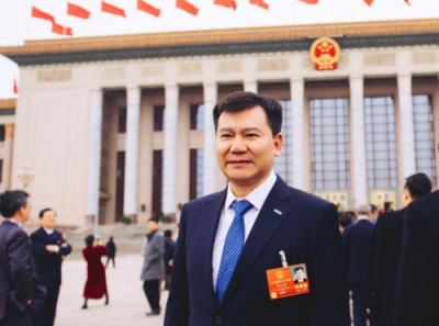 何為社會(huì)企業(yè)家？張近東：心系社會(huì)，以行踐言