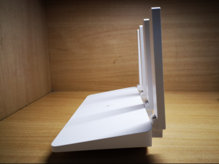 實(shí)測(cè)真雙頻有多大牛逼?華為路由 PK TP-Link