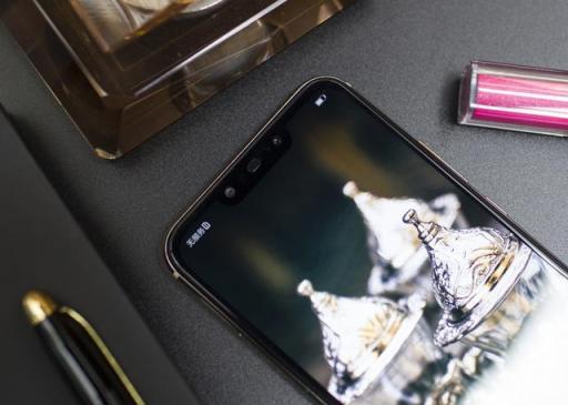 顏值不遜金色iPhone實(shí)力堪比旗艦 華為麥芒7鉑光金評(píng)測(cè)