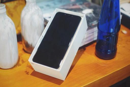 華為穩(wěn)了！麥芒7雙光束3D效果遠(yuǎn)超金色iPhone