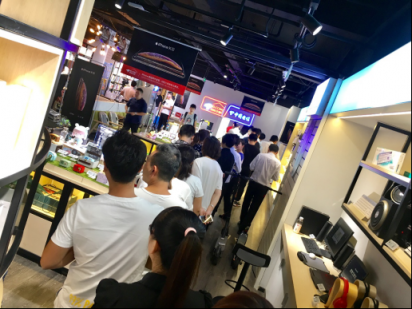 想第一時間秀出iPhone XS？來京東之家&京東專賣店就“購”了！