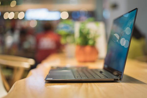 買本正犯愁？華為MateBook X Pro堪稱學(xué)生黨“神器”