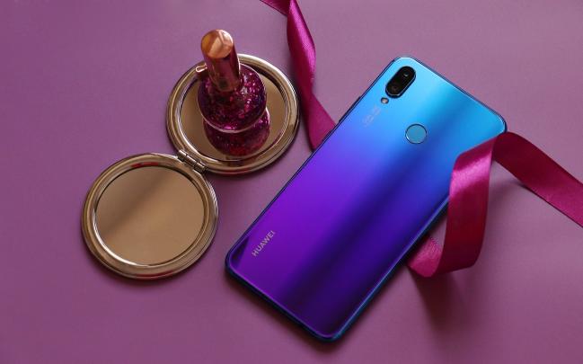 關(guān)曉彤同款時(shí)尚全能王，華為nova3i大內(nèi)存6GB+128GB版驚艷開售