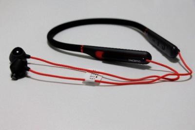 1MORE便攜頸掛電競(jìng)耳機(jī)，聽聲辨位帶你天天吃雞