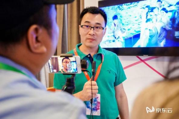 商派王文明：堅(jiān)持以人為本，破解電商分銷難題