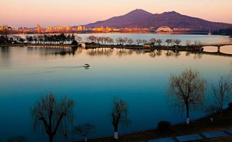 想免費(fèi)游景在運(yùn)動(dòng)中做公益？那就來(lái)和蘇寧“益起善行”吧