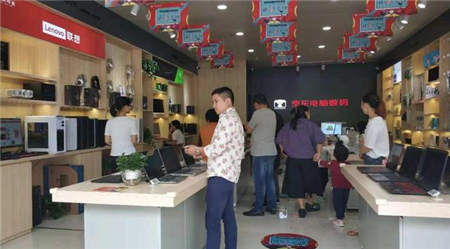 電腦城發(fā)展新契機(jī)！益陽(yáng)及永州京東電腦數(shù)碼專(zhuān)賣(mài)店迎來(lái)正式開(kāi)業(yè)