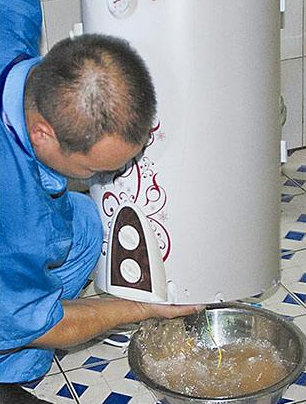 30000臺熱水器免費洗，蘇寧雙十一服務(wù)戰(zhàn)再升級