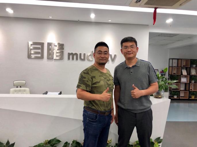 拍立享與目睹戰(zhàn)略合作，照片直播和視頻直播相互賦能