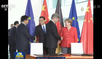 張近東頻繁在國(guó)際場(chǎng)合發(fā)聲，到底下的是哪步棋？