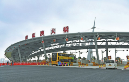 港珠澳大橋通車，卓寶守衛(wèi)“新世界七大奇跡”