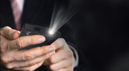 種草VVETIME投影手機(jī)：一臺護(hù)眼的、能拿在手上的無屏電視