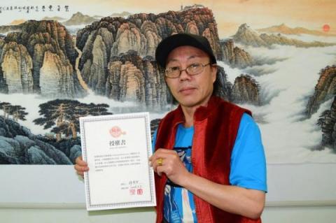 國(guó)家一級(jí)書畫師許吉爾山水賞析！領(lǐng)略自然山水景色淡泊更雅致！