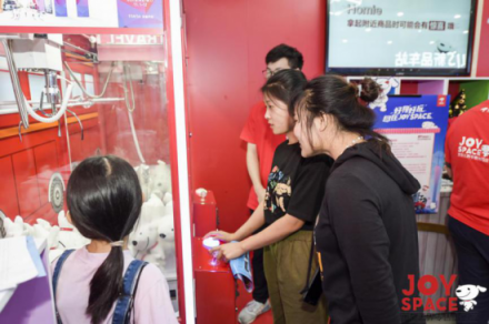 紅海中的11.11大戰(zhàn)，京東超市定制化“肩扛大零食”奇兵出擊