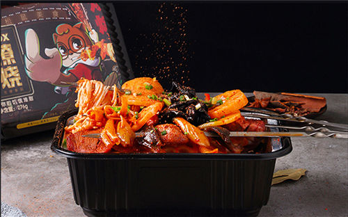 雙11新零食來了！三只松鼠新品發(fā)布會隆重舉行，11款極致單品攜手明星C位出道
