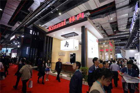 除了開采購供應(yīng)峰會，蘇寧在進博會中還做了什么？