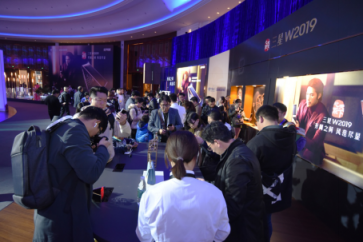 心系天下三星W2019發(fā)布 現(xiàn)場體驗(yàn)區(qū)開啟奢華之旅
