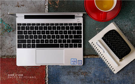 HUAWEI MateBook 13打造性能最強(qiáng)13英寸全面屏輕薄本，領(lǐng)銜行業(yè)創(chuàng)新