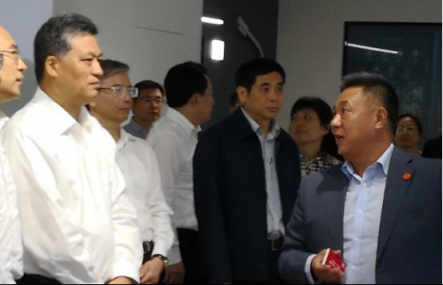 廣東省委書記李希、省長(zhǎng)馬興瑞一行調(diào)研佳都科技