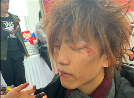 95后女生化妝后 男生竟想退貨！網(wǎng)友：自己長(zhǎng)啥樣心理沒數(shù)嗎？