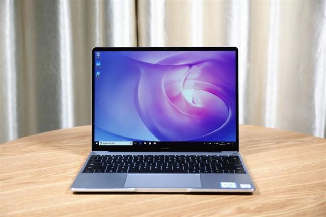 華為MateBook 13 VS聯(lián)想小新Air 13，PC生力軍對(duì)陣?yán)吓趦赫l更勝一籌？