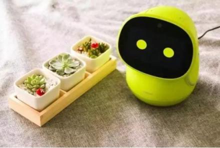 孩子好伴侶，多款兒童機(jī)器人產(chǎn)品任你挑