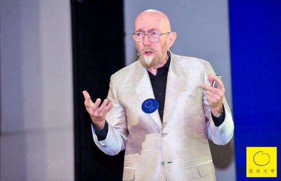 科學的頭腦風暴，自如CTO王迪對話諾獎得主 Kip Thorne