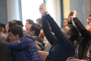 無人貨柜、智能客服、需求定制 百度大腦在上海灘給零售業(yè)“上了一課”