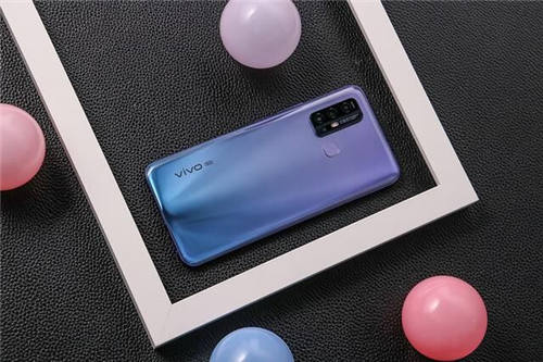 游戲滿幀運(yùn)行！5G性能先鋒vivo Z6超強(qiáng)性能帶來全新體驗