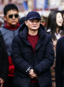 波司登推出三大王牌系列 轟炸時尚圈！