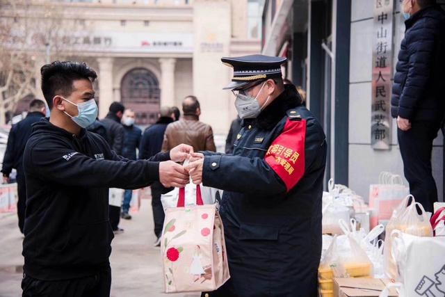 他們是城市出行守護(hù)者，那些