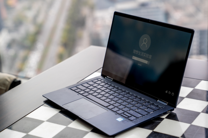 英特爾移動(dòng)超能版HP全新Elite 蜻系列，引領(lǐng)未來工作生活方式