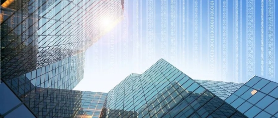 年報首提“云與計算”：華為的“新基建”成績?nèi)绾危?/></p><p>在海外，華為云在新加坡、智利、巴西、墨西哥、秘魯大區(qū)陸續(xù)開服;與伙伴在全球23個地理區(qū)域運營45個可用區(qū)。華為云為跨國企業(yè)提供全球化一致業(yè)務(wù)性能的公有云服務(wù)，打造全球一致體驗。</p><p>2、在智能計算方面，華為面向通用計算，聯(lián)合軟硬件合作伙伴，基于鯤鵬打造豐富的計算產(chǎn)品和解決方案，已經(jīng)在政府、金融、互聯(lián)網(wǎng)等行業(yè)規(guī)模商用部署。上汽大眾采用TaiShan服務(wù)器構(gòu)建研發(fā)HPC平臺，針對開源OpenFOAM軟件進行調(diào)優(yōu)，有效提升30%以上的研發(fā)效率;日本U-Next基于TaiShan服務(wù)器構(gòu)建視頻內(nèi)容存儲平臺，性能提升約20%，三年TCO整體可降低約20%。</p><p>同時，華為面向AI計算推出Atlas全系列產(chǎn)品，覆蓋端側(cè)、邊緣側(cè)及數(shù)據(jù)中心側(cè)，與各行業(yè)、各場景深度結(jié)合。目前，華為Atlas<a href=