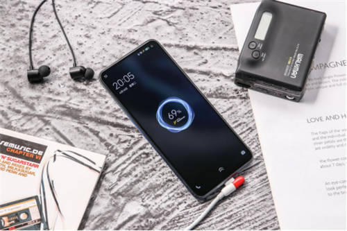 顏值、配置全都要？iqoo neo3參數(shù)配置全面公布