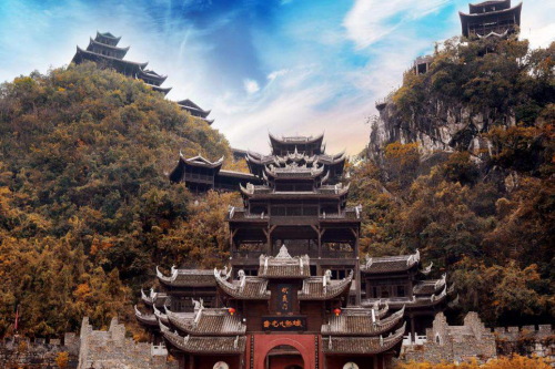 把蚩尤九黎城搬進(jìn)游戲！和平精英出生島這個(gè)彩蛋絕了