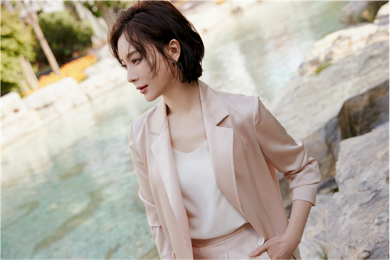 40歲女神20歲的臉，陳數(shù)海信直播，容顏無懼8K