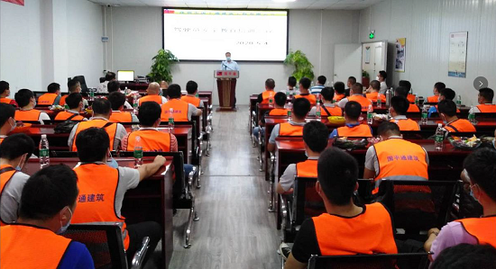 鷹駕科技助力企業(yè)復(fù)工復(fù)產(chǎn)，360°全景讓盲區(qū)事故大幅下降