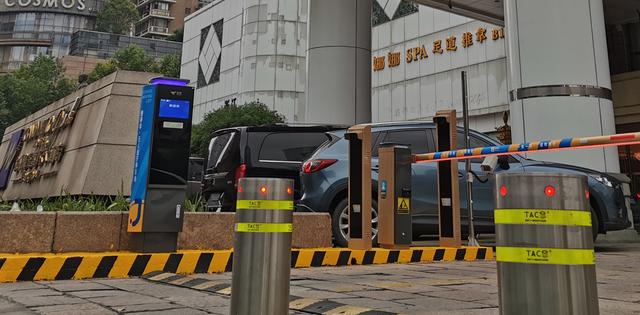 城市停車場“新基建”駛?cè)肟燔嚨溃＼噲鲈仆泄芄芾砟Ｊ秸?dāng)風(fēng)口