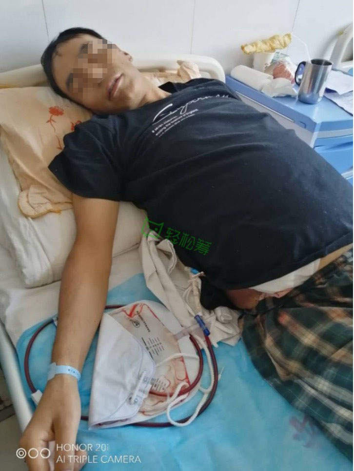 陜西一小區(qū)保安生病輕松籌上求助，業(yè)主得知后表示將資助其女兒完成學業(yè)