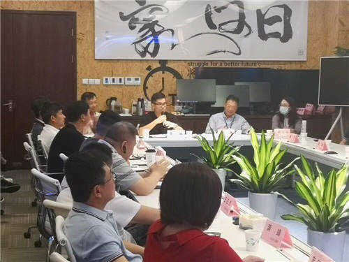 把握新機(jī)遇，共創(chuàng)新輝煌!