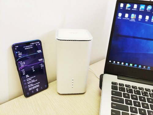 【集微拆評】OPPO 5G CPE T1評測：5G轉(zhuǎn)Wi-Fi，一張卡搞定多設(shè)備