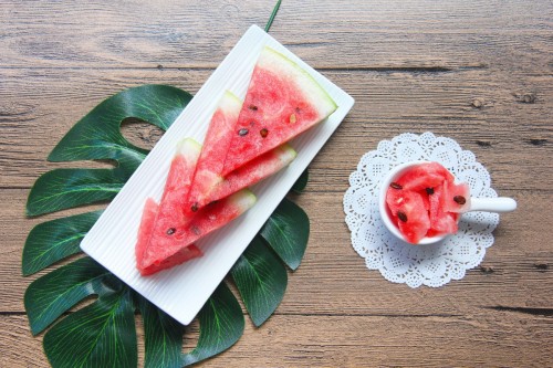 大暑后養(yǎng)肝護(hù)肝吃什么好？水飛薊+4種食物