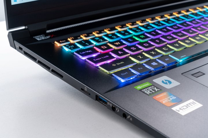 八核i7+RTX2080S體驗(yàn)如何?—雷神911 P1 Plus筆記本新品評(píng)測(cè)