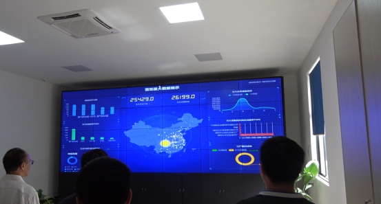 集成灶10大品牌，嵊州市政協(xié)副主席竺理文蒞臨藍(lán)炬星指導(dǎo)工作