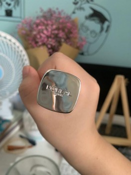 熬夜星人必備好物，扒一扒唯品會的護膚品是正品嗎？