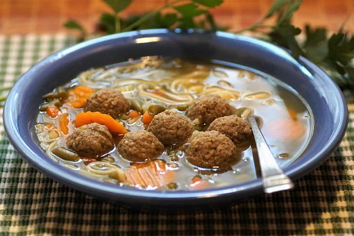長(zhǎng)期熬夜的男性，別忘了堅(jiān)持食用男士多種維生素